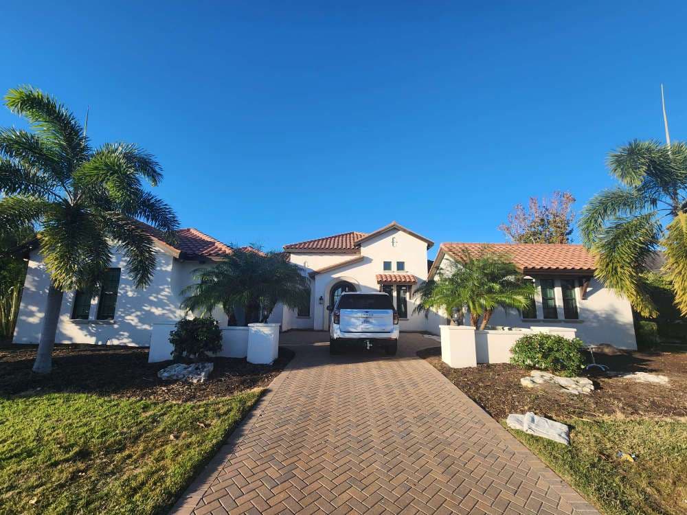 exterior sarasota by Gold Lion Painting Inc for Sarasota