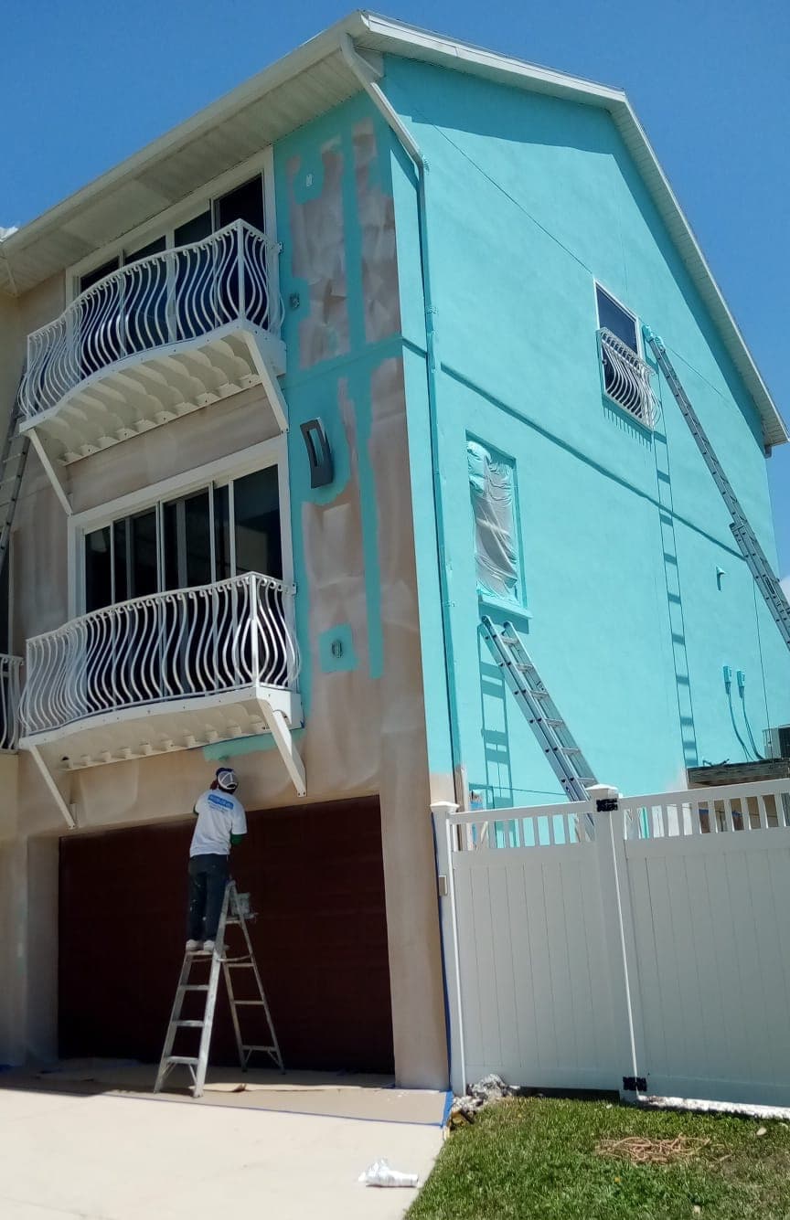 house exterior painting ellenton by Gold Lion Painting Inc for Ellenton