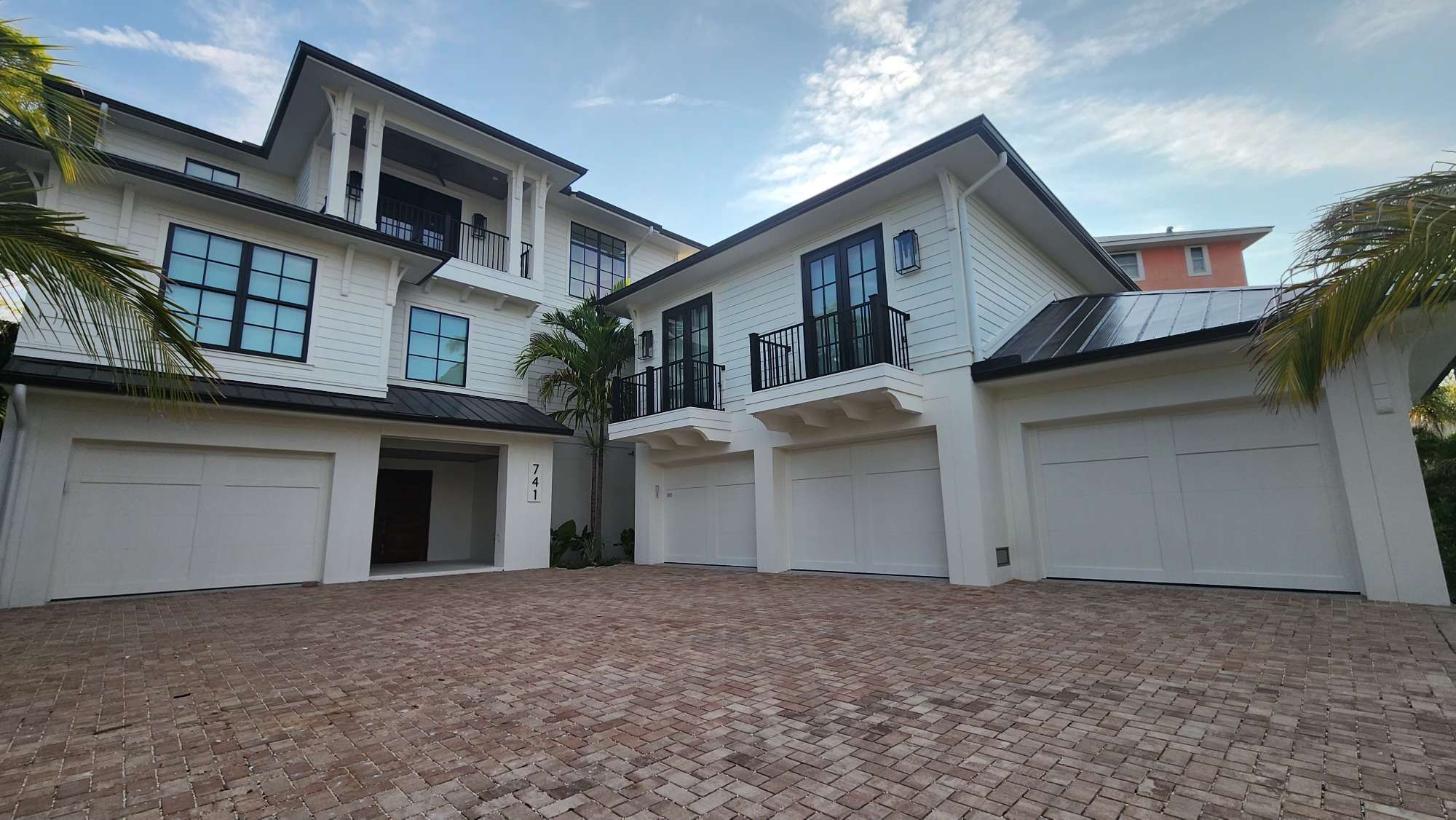 professional exterior painters holmes beach 03 by Gold Lion Painting Inc for Holmes Beach